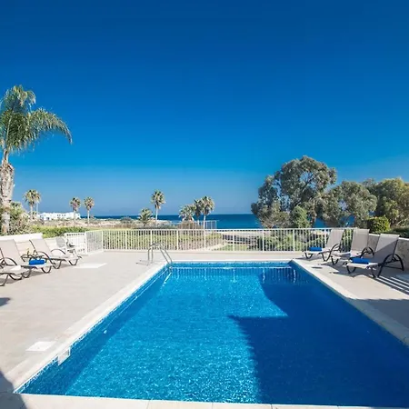 Vilă Mesogi Seafront, Stunning 4bdr Fontline