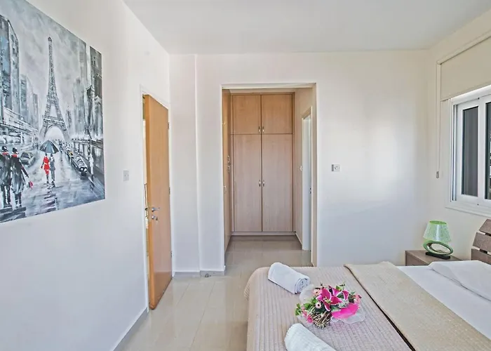 빌라 Mesogi Seafront, Stunning 4bdr Fontline