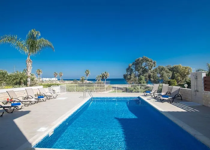 빌라 Mesogi Seafront, Stunning 4bdr Fontline